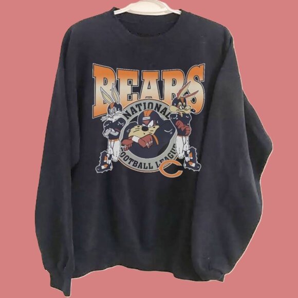 Vtg Chicago Bears X Looney Tunes Sweatshirt NFL Chicago Bears Football Shirt - Picture 1 of 3